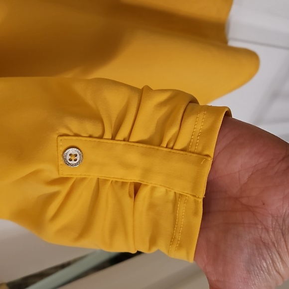 JM Collection size Large Top - Picture 5 of 6